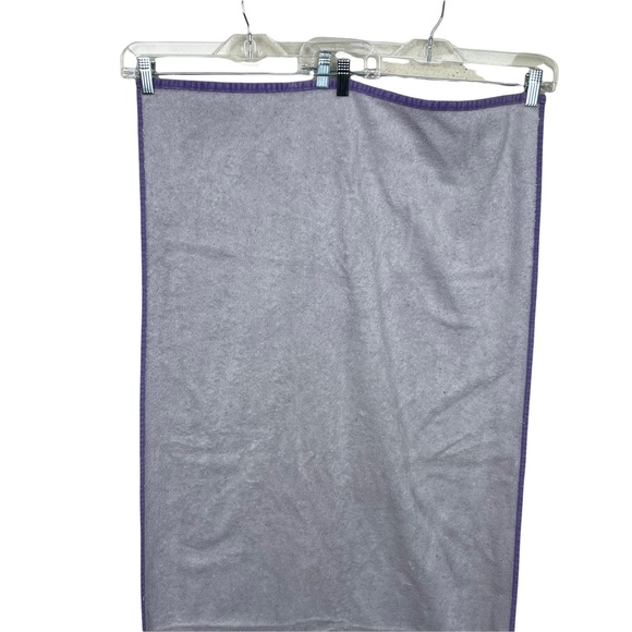 Disney Frozen Princess Beach Towel Graphic Elsa Anna Snowflake Purple Pink Kids - Picture 3 of 9